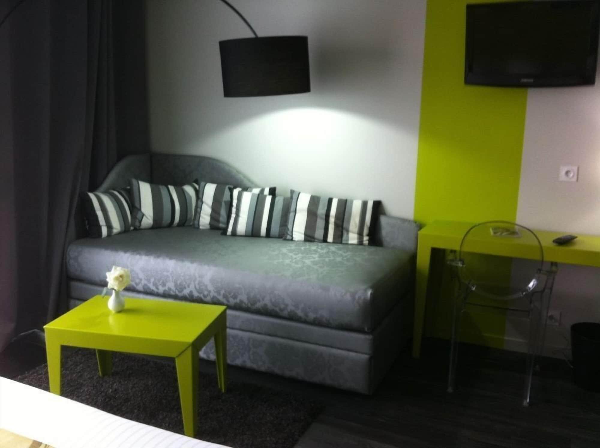 Golf Hotel Colvert Levernois Buitenkant foto