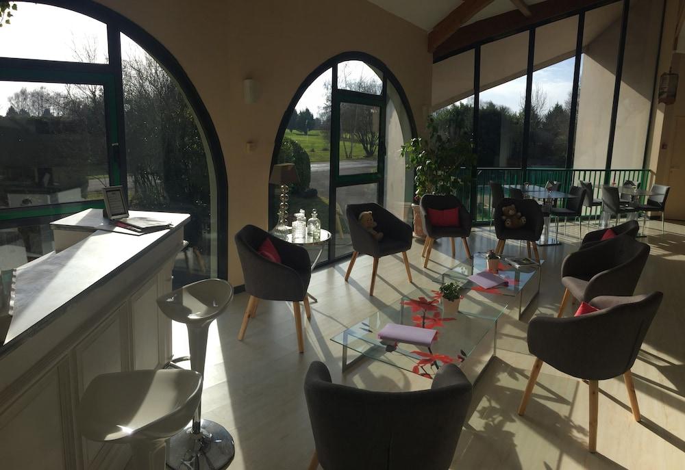 Golf Hotel Colvert Levernois Buitenkant foto