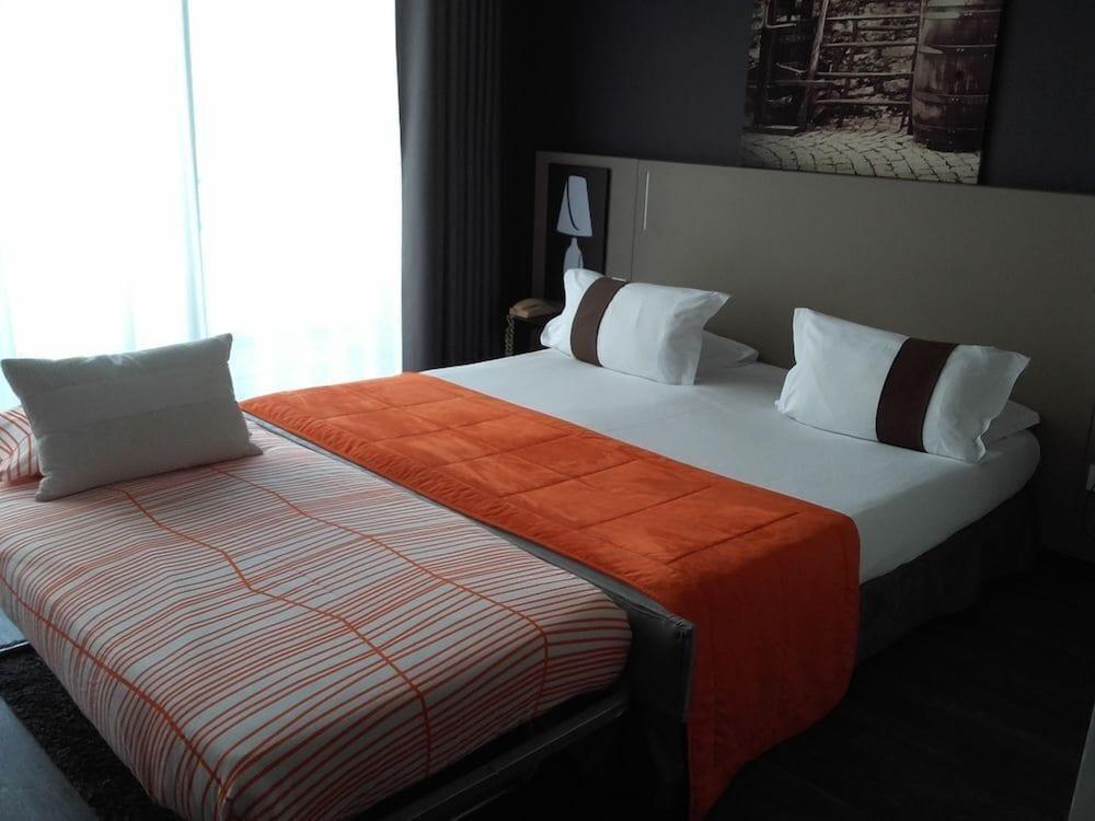 Golf Hotel Colvert Levernois Buitenkant foto