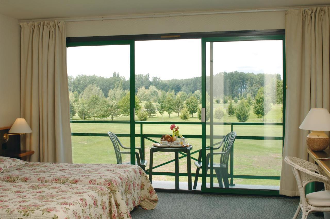 Golf Hotel Colvert Levernois Buitenkant foto