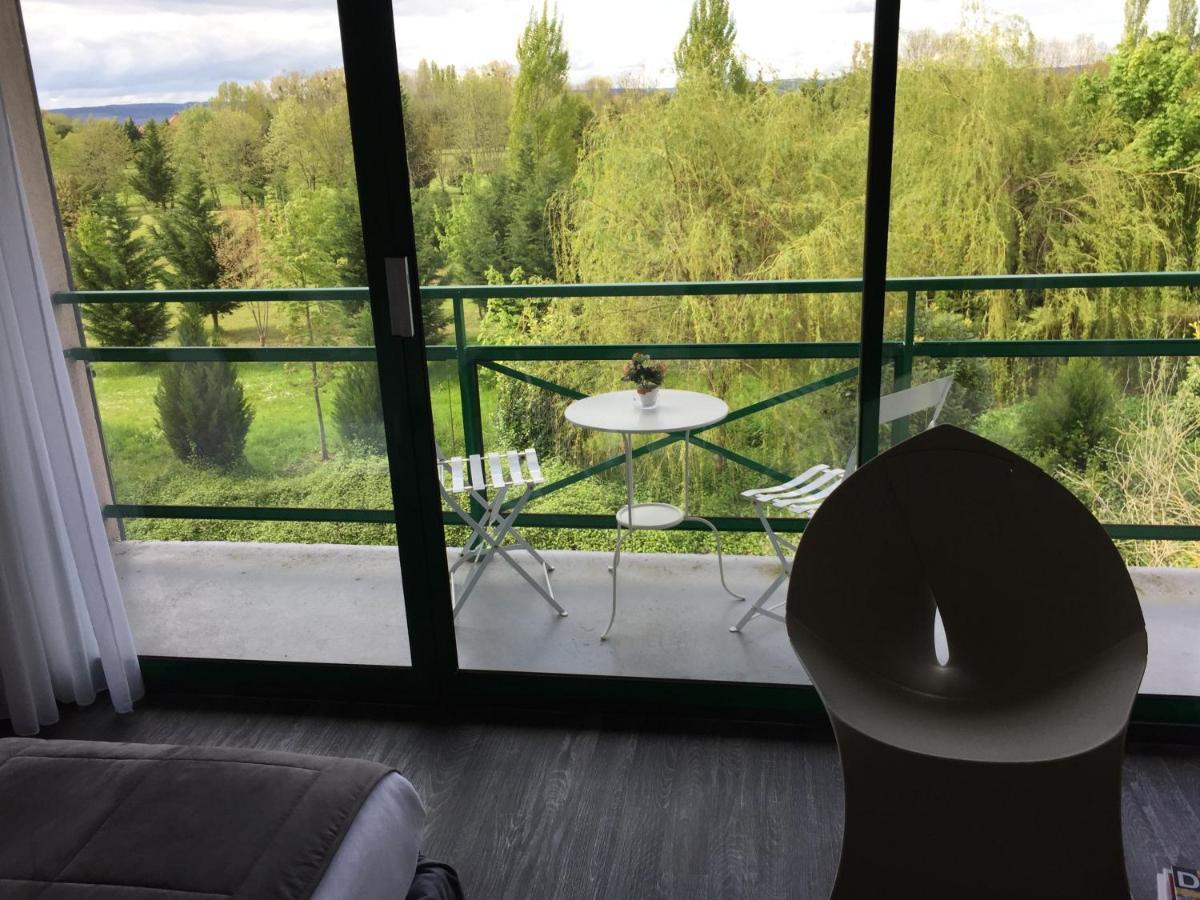 Golf Hotel Colvert Levernois Buitenkant foto