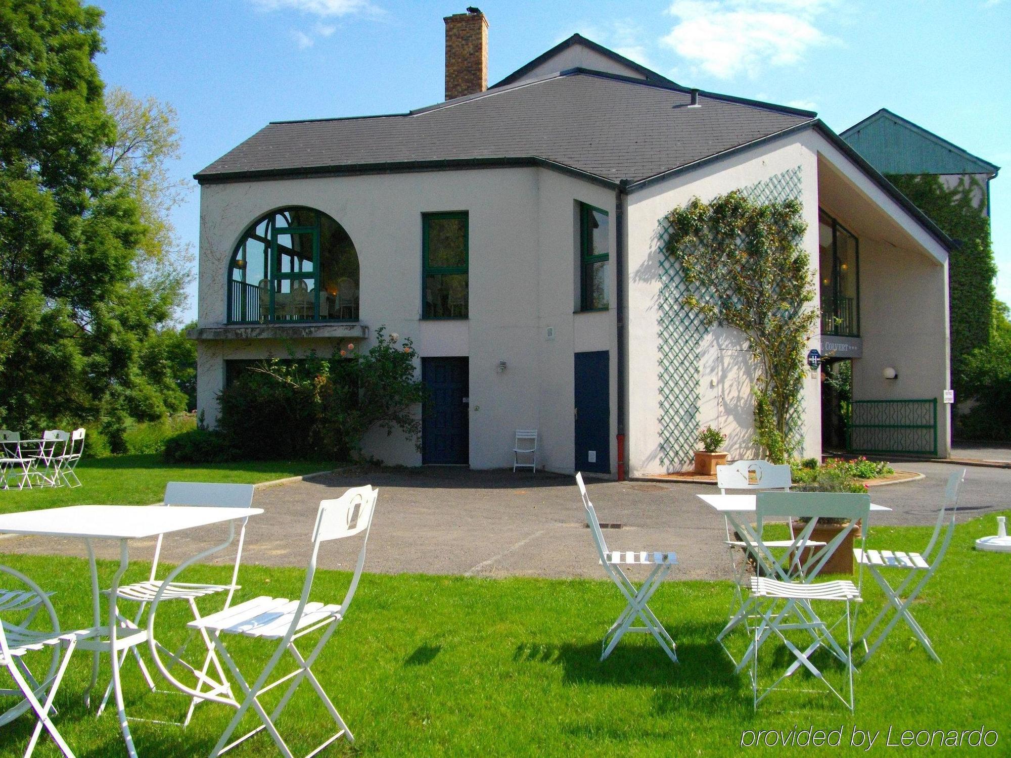 Golf Hotel Colvert Levernois Buitenkant foto