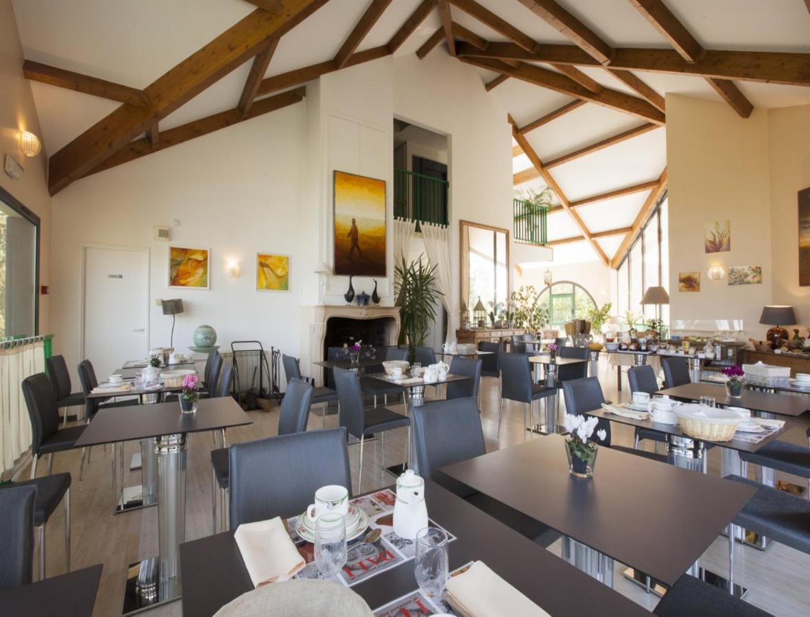 Golf Hotel Colvert Levernois Buitenkant foto
